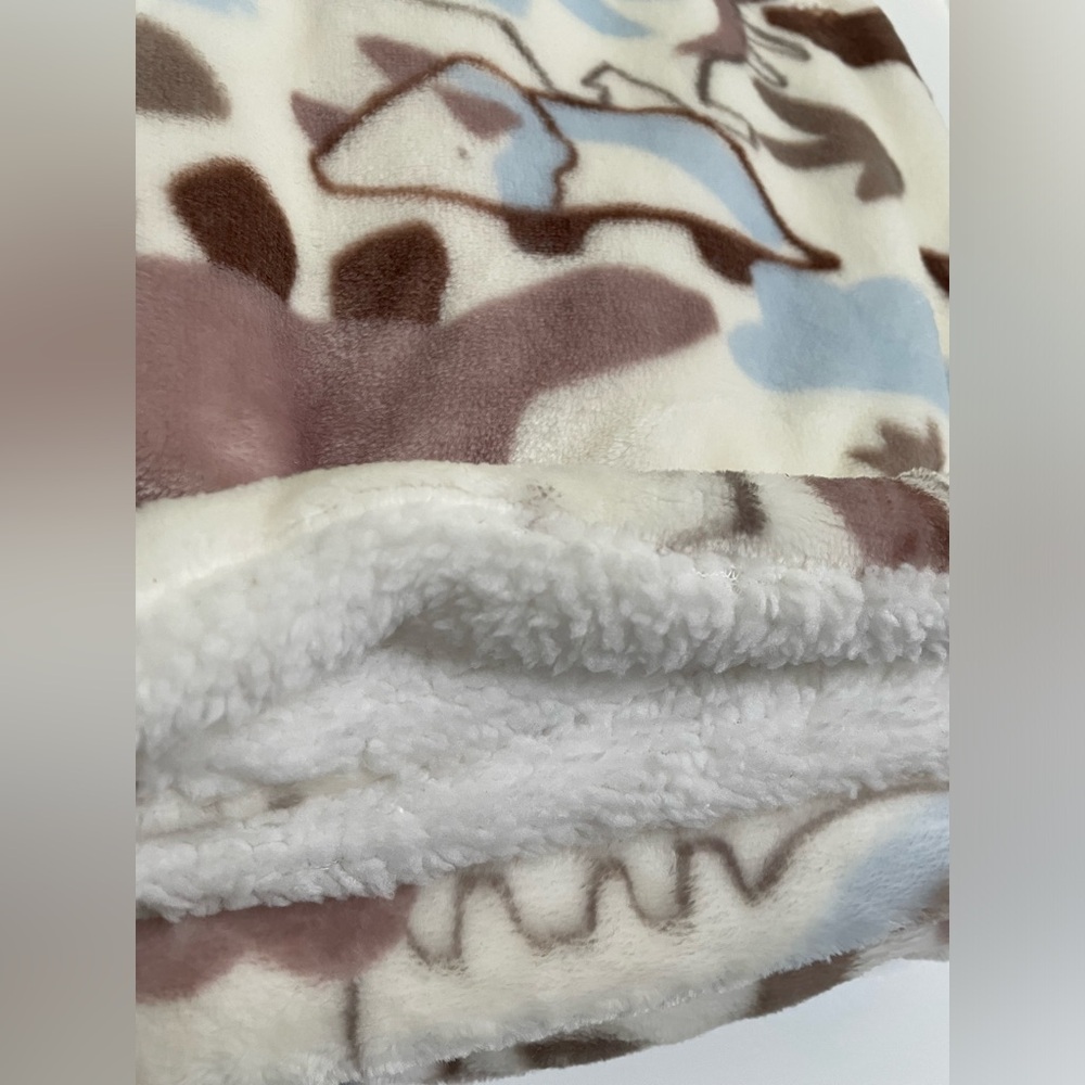 NEW Baby Blanket with Teether Soft 2-piece Set 30x40 Baby Gift Boy Girl - Picture 3 of 6